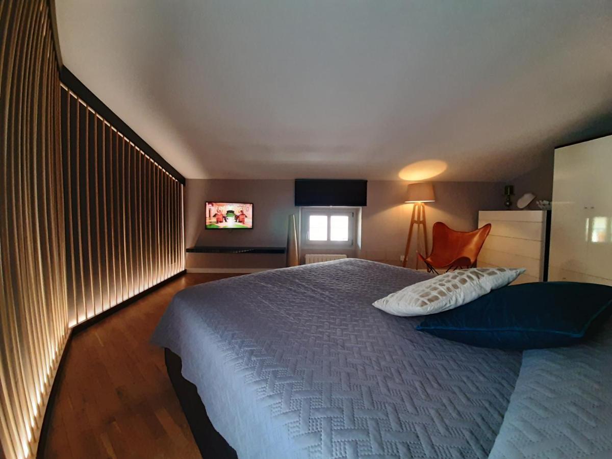 Moaa - Modern Art Apartment Ντεζεντσάνο ντελ Γκάρντα Εξωτερικό φωτογραφία